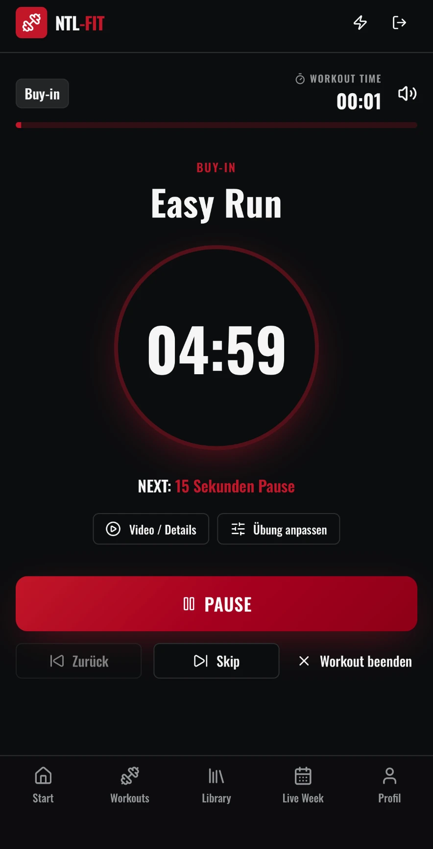 Workout Player mit laufendem Timer und Pause-Steuerung